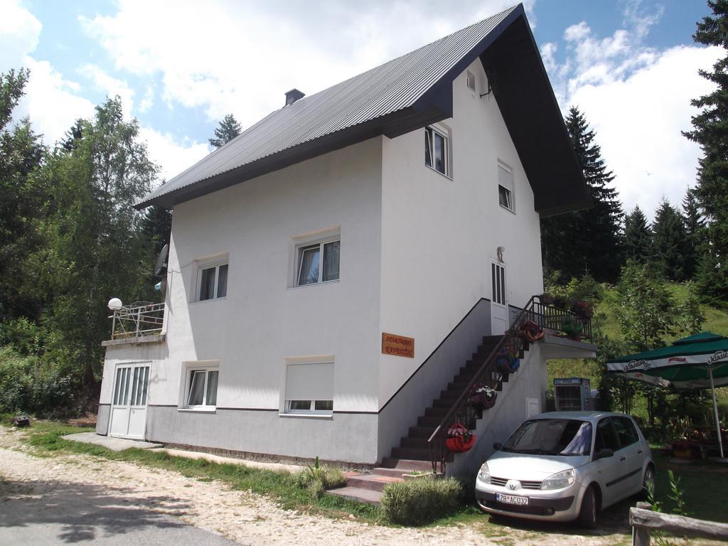 卡维迪斯旅馆公寓 Žabljak 外观 照片