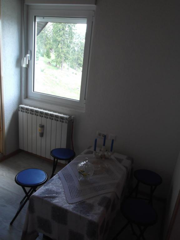 卡维迪斯旅馆公寓 Žabljak 外观 照片